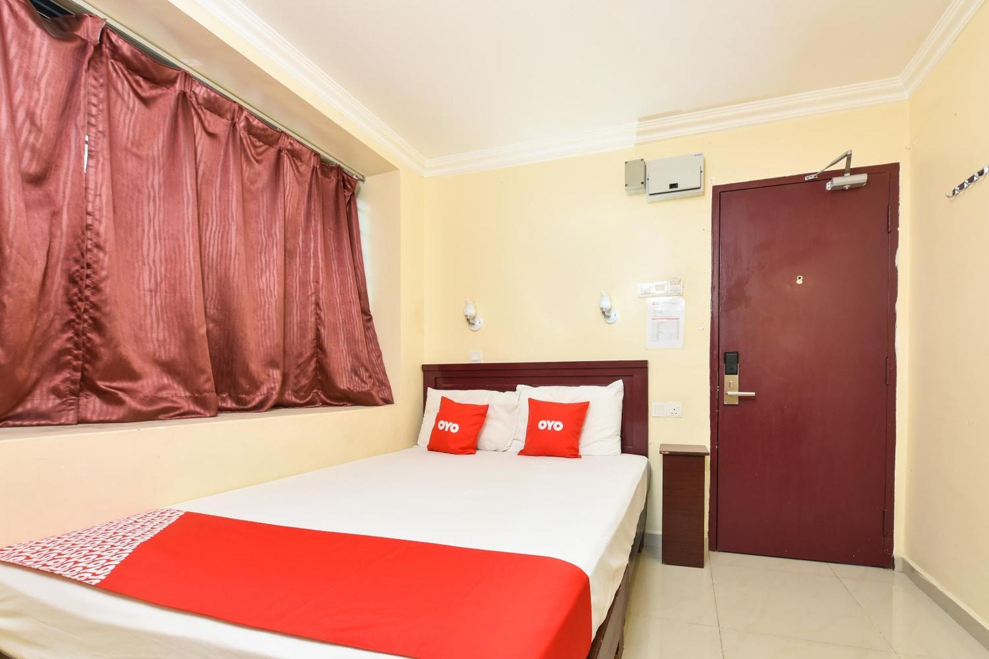 Super Oyo 90562 J Hotel Pj Petaling Jaya Eksteriør billede